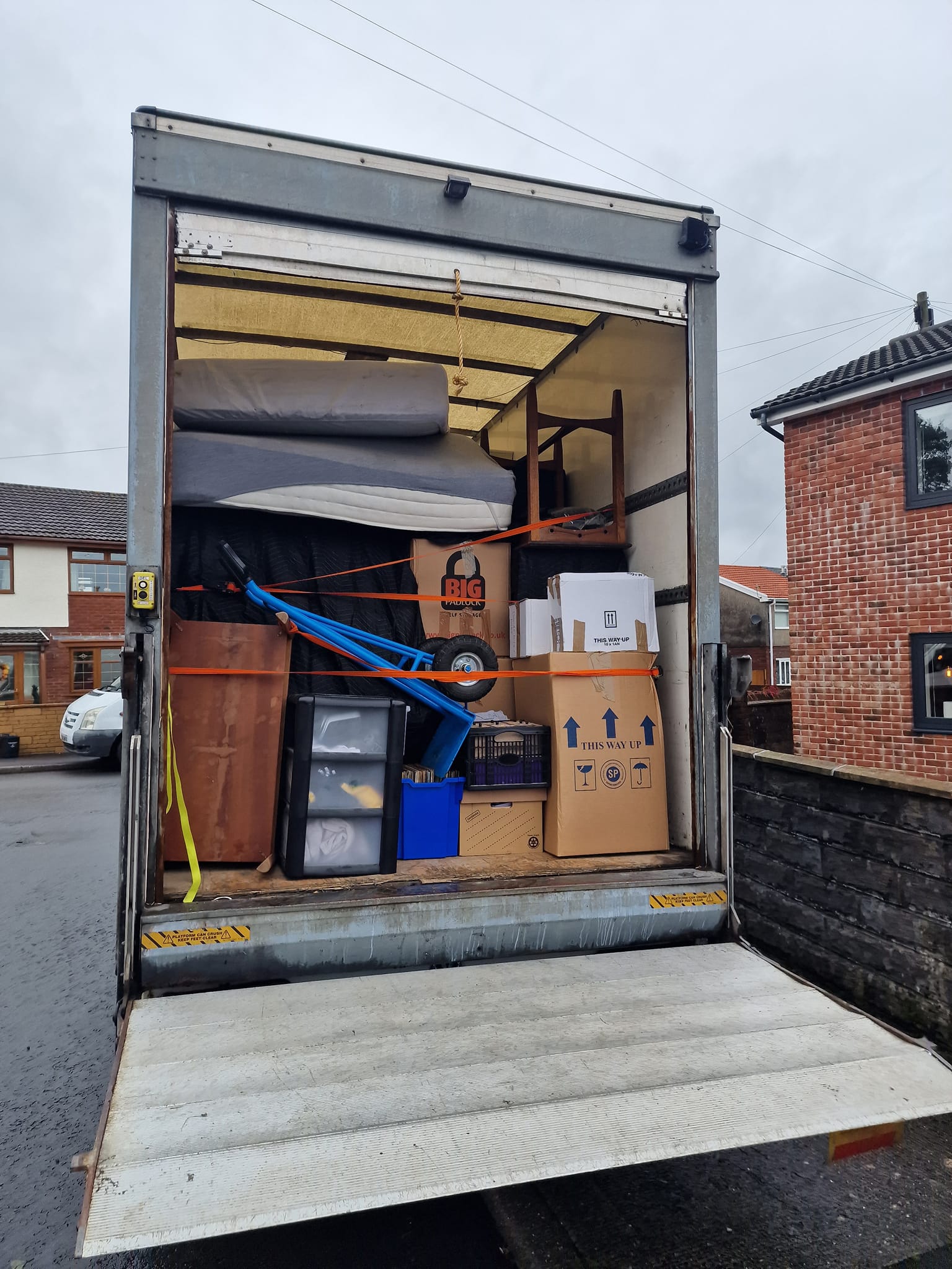furniture transport Aberdare South Wales